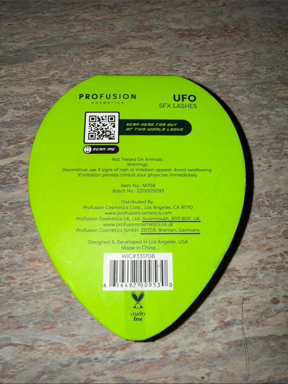Profusion Cosmetics UFO SFX Lashes - Neon Lime Green Case